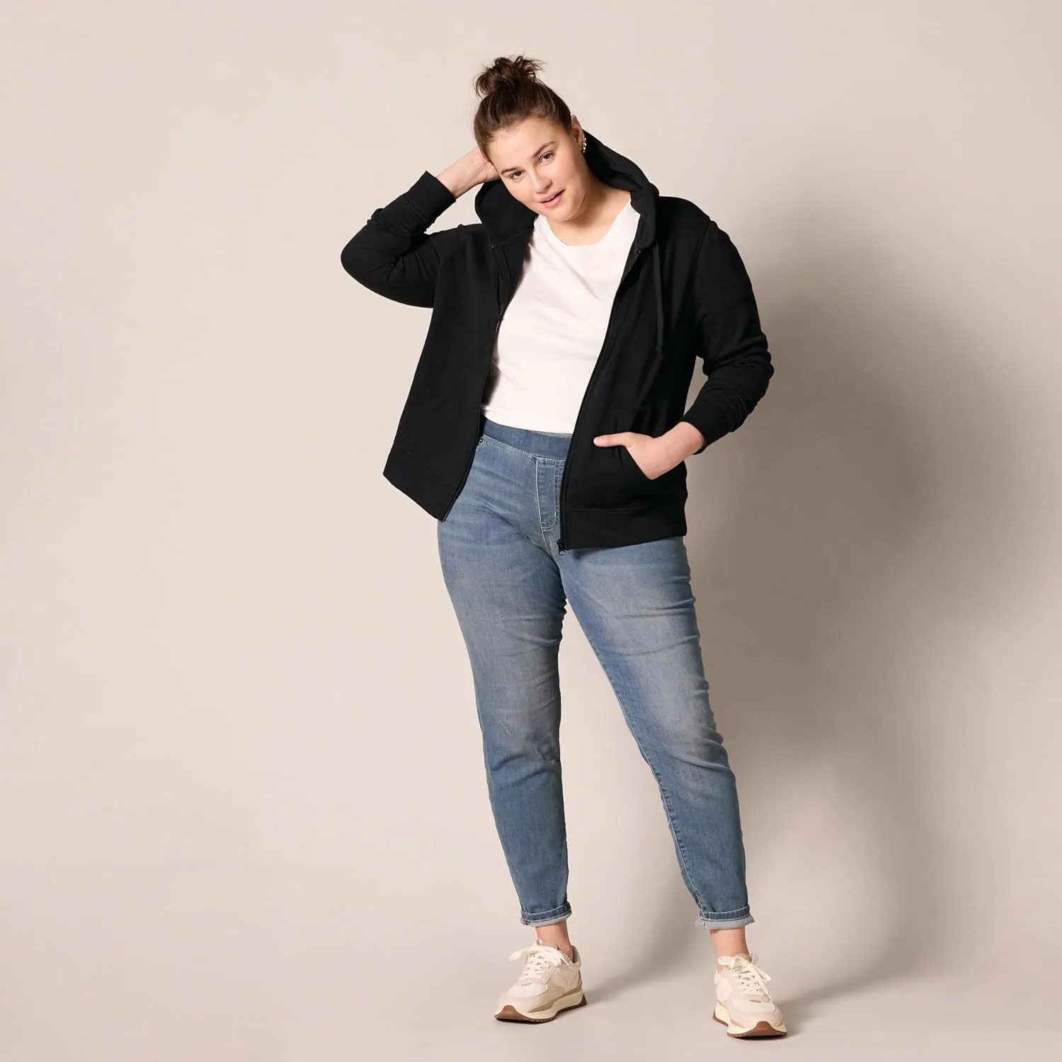 Amazon Essentials Women's Fleece Full-Zip Hoodie (Available in Plus Size)