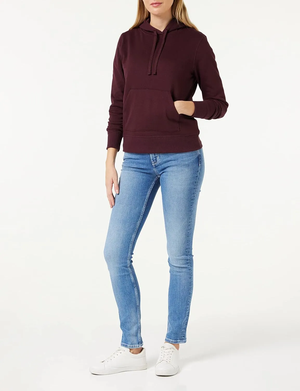 Amazon Essentials Women's Regular-Fit Fleece Pullover Hoodie (Available in Plus Size)