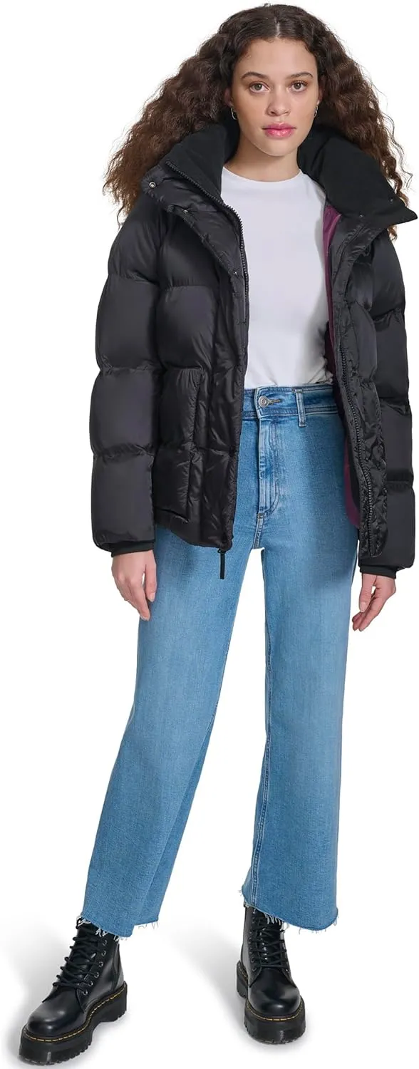Champion Women's Quilted Mid-Weight Puffer Jacket with Hood