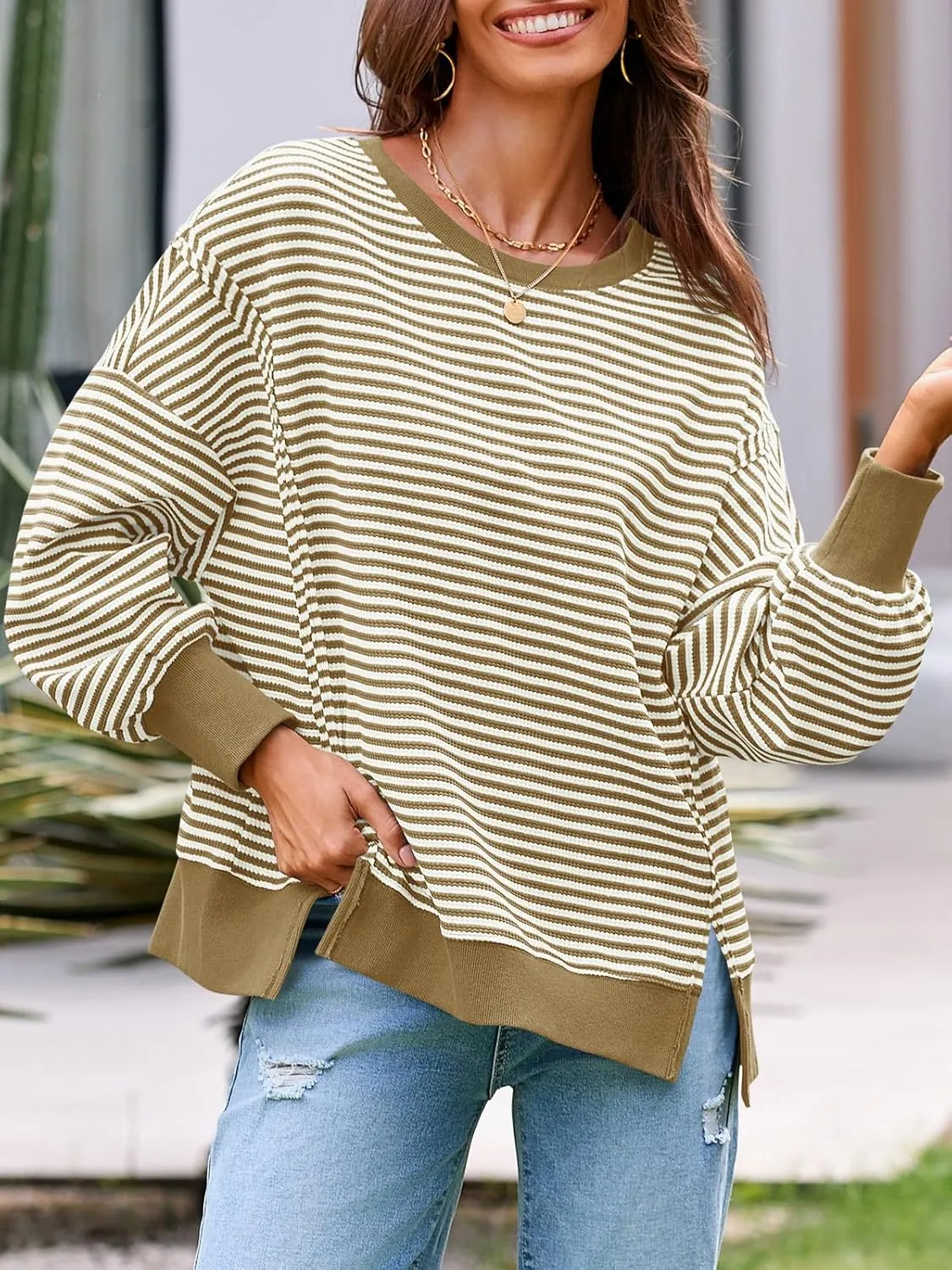 Fisoew Women's Fall Oversized Sweatshirt Casual Waffle Knit Long Sleeve Crewneck Split Pullover Tunic Tops