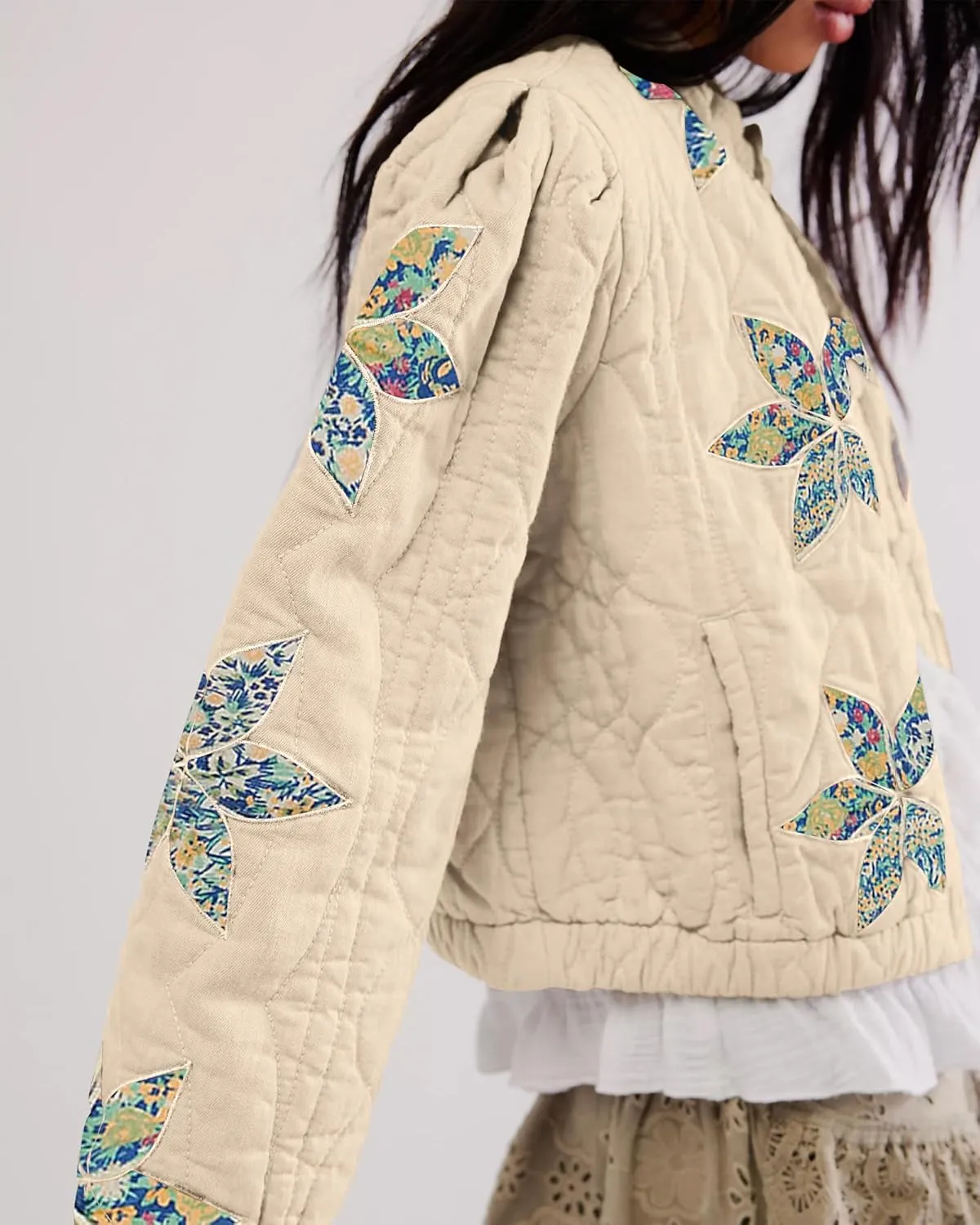 Gacaky Women's Lightweight Floral Embroidered Cropped Quilted Jacket Winter Warm Button Down Puffer Jacket Coat with Pockets
