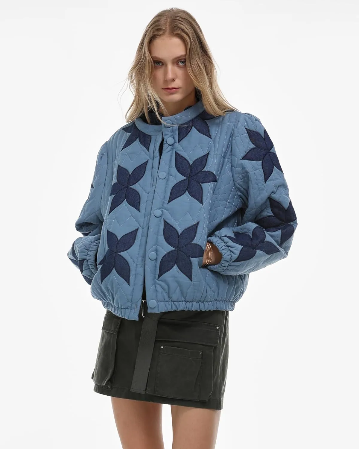 Gacaky Women's Lightweight Floral Embroidered Cropped Quilted Jacket Winter Warm Button Down Puffer Jacket Coat with Pockets