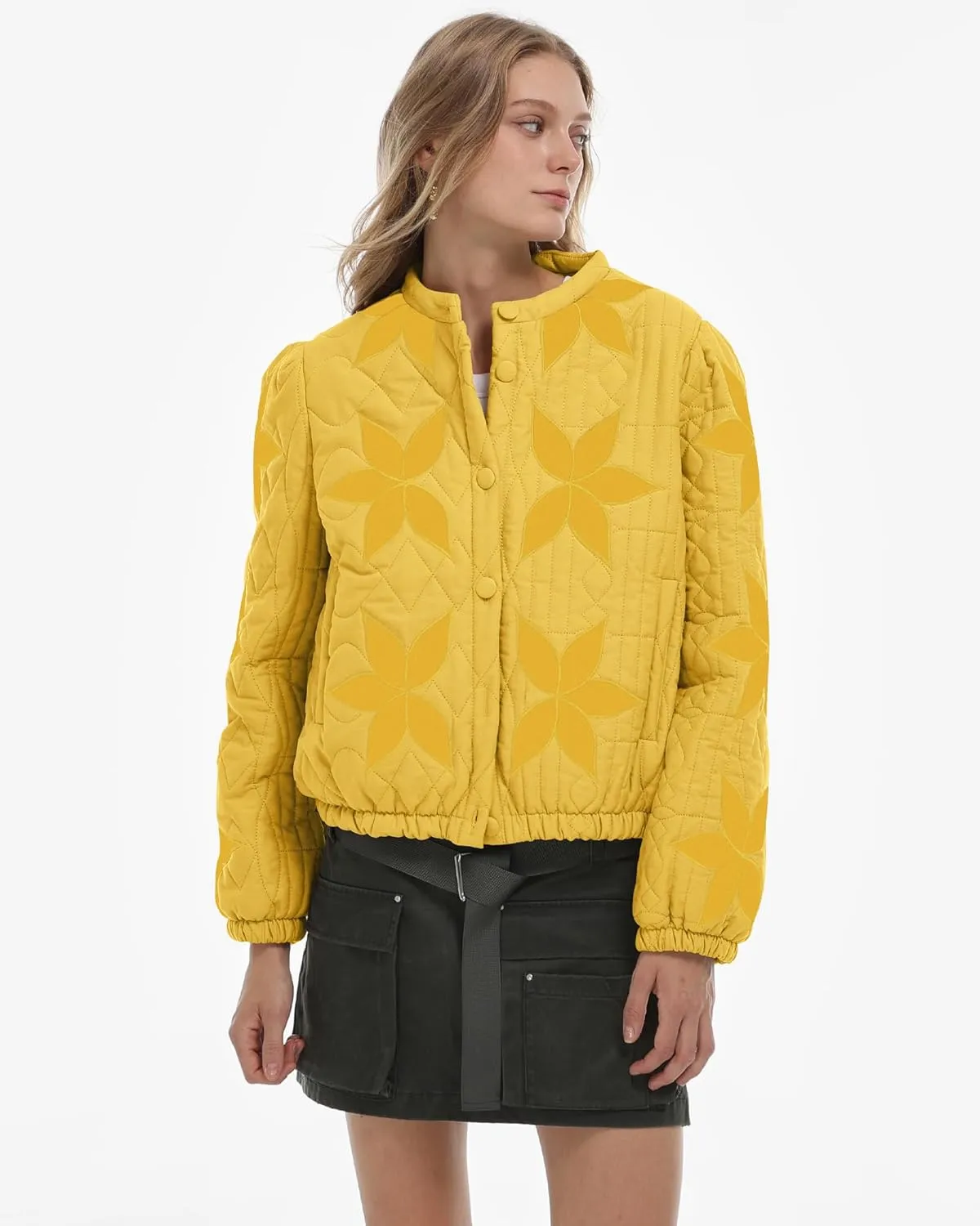 Gacaky Women's Lightweight Floral Embroidered Cropped Quilted Jacket Winter Warm Button Down Puffer Jacket Coat with Pockets