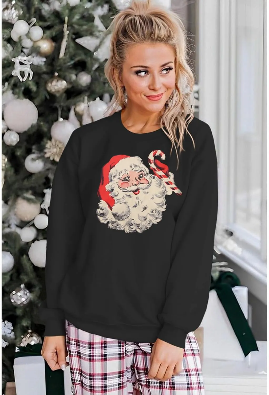 IZYJOY Women Christmas Santa Sweatshirt Retro Santa Claus Pullover Oversized Top Crewneck Long Sleeve Xmas Vacation Sweaters