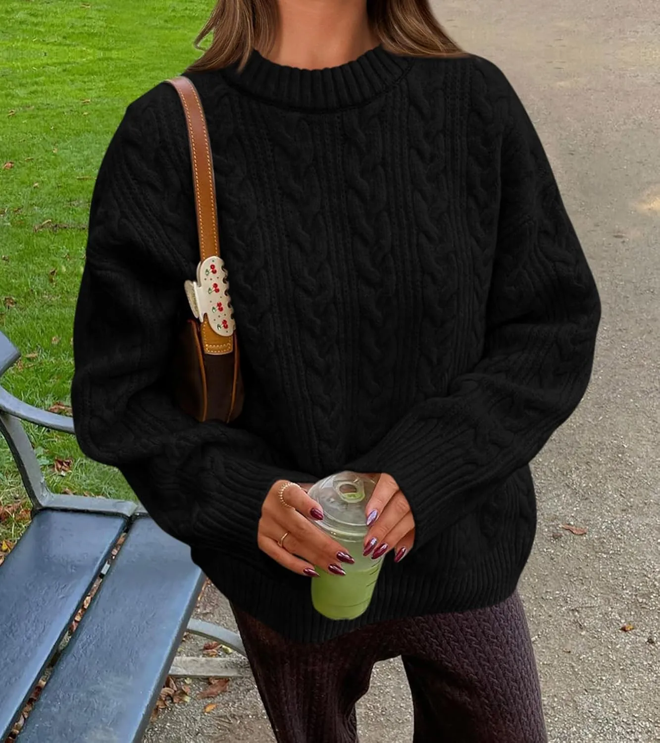 Okiwam Women's Oversized Sweaters Long Sleeve Crewneck Chunky Knitted Pullover 2025 Fall Fashion Solid Color Jumper Tops