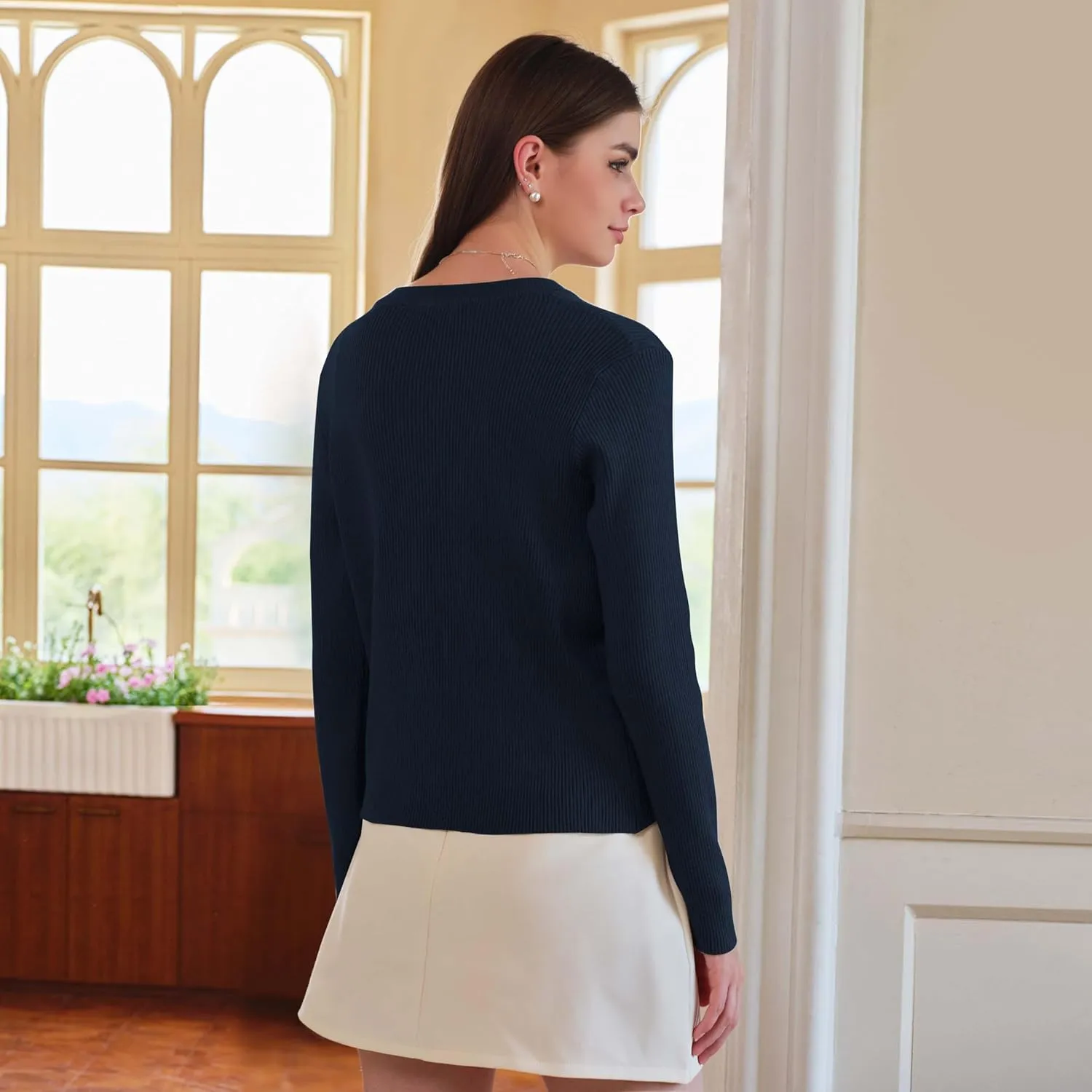 Women's Cardigan Sweater Lightweight Button Long Sleeve Top Fall Crew Neck Knit Solid Jackets Outfits