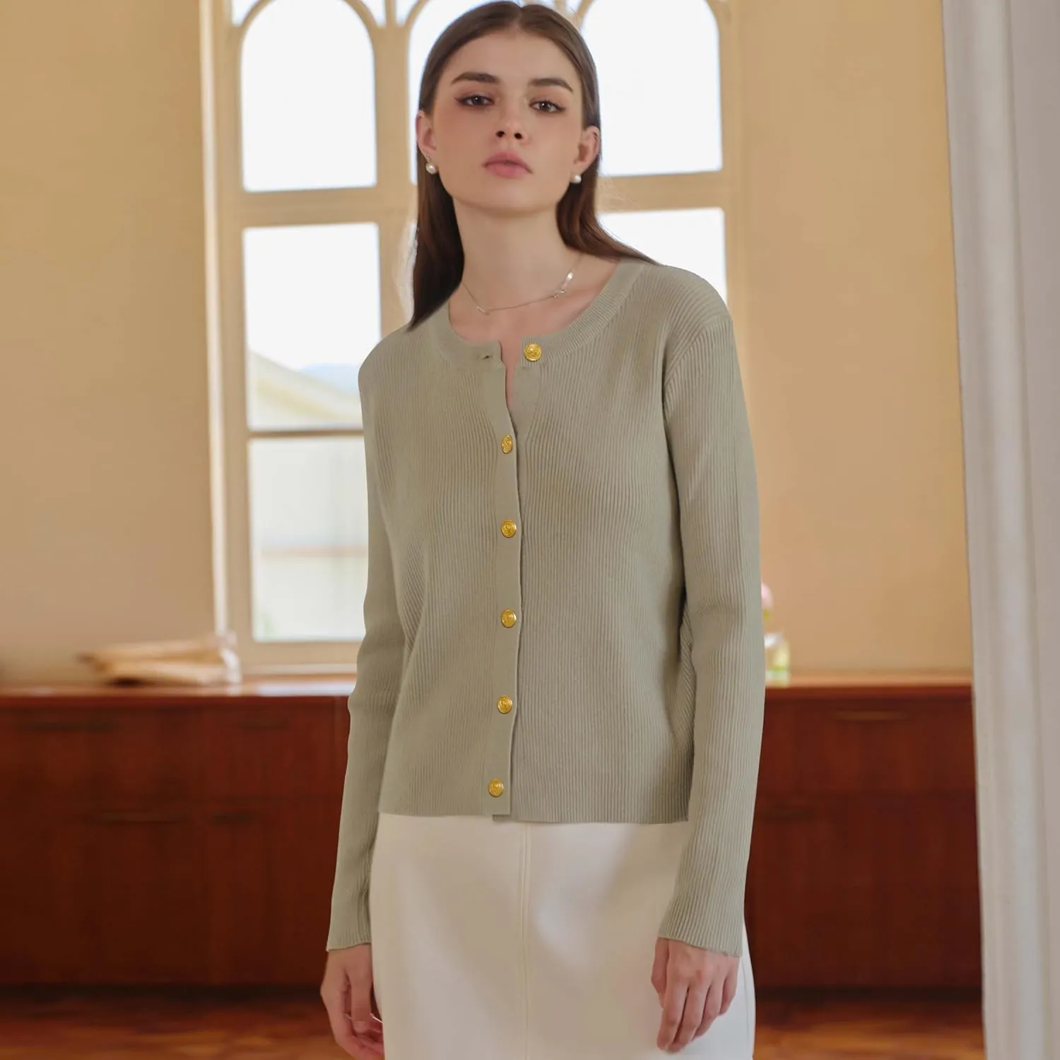 Women's Cardigan Sweater Lightweight Button Long Sleeve Top Fall Crew Neck Knit Solid Jackets Outfits
